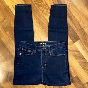 J Crew 9" Mid-Rise Skinny Jean in Signature Stretch. Dark Wash Size 26